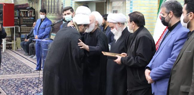 گردهمایی وعاظ و مداحان هیئات مذهبی کرمانشاه برگزار شد